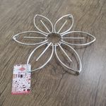  Подставка для горячего МИРНУРИ 702, металлическая, цветок в Симферополе