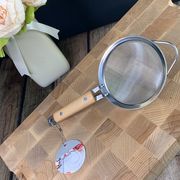  Сито 2788 металлическое с деревянной ручкой 14.5 см в Симферополе