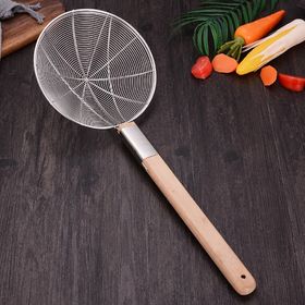  Шумовка МИРНУРИ 134-4, с деревянной ручкой, 20 см в Симферополе
